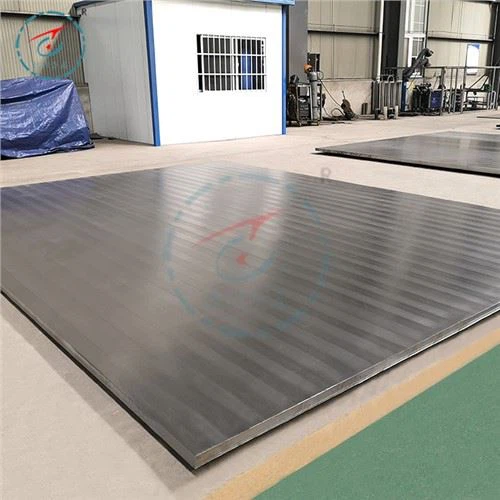 Titàn rekouvèr plak asye pur